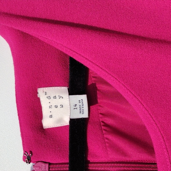 Hot Pink Sleeveless Midi Dress. Size 14 - Picture 3 of 16